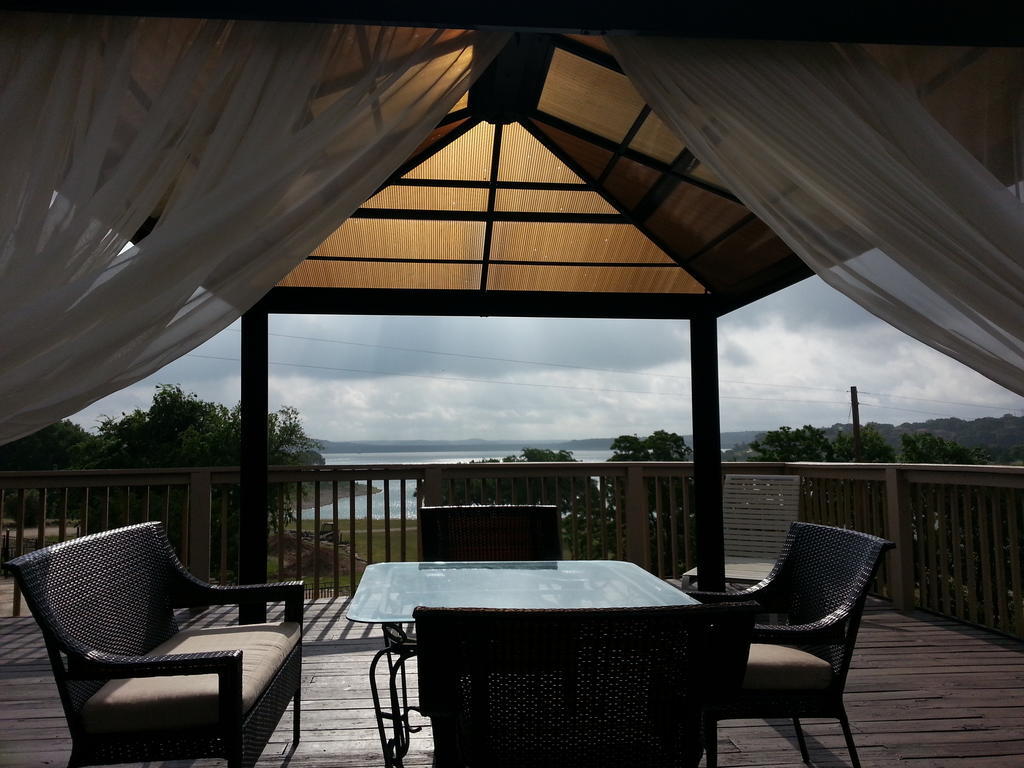 Lodge At Turkey Cove Canyon Lake Εξωτερικό φωτογραφία