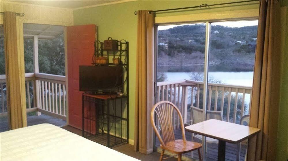 Lodge At Turkey Cove Canyon Lake Εξωτερικό φωτογραφία
